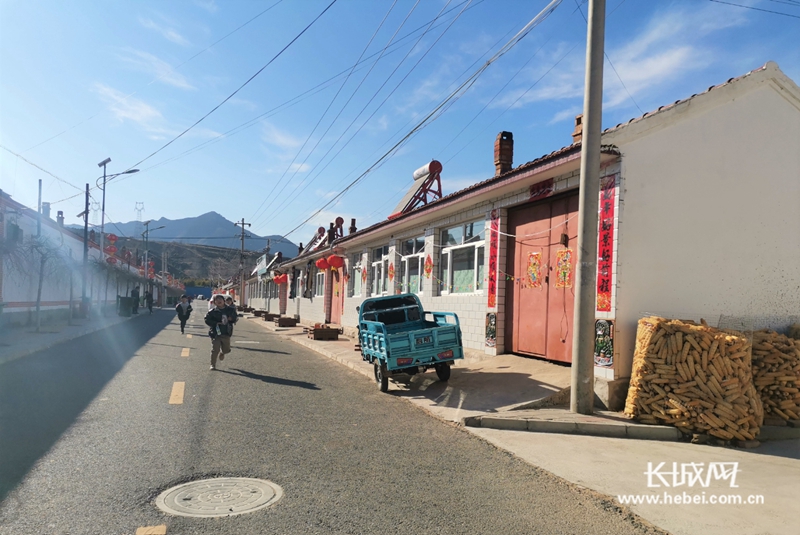 说说赤城县张浩村的搬迁新生活