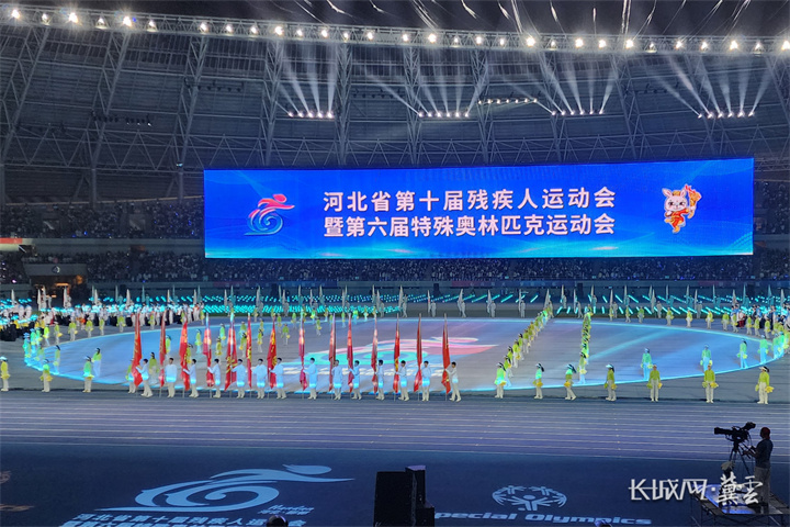 1696939303566019885_s