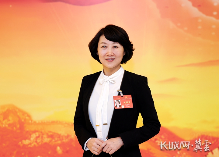 两会"会客厅"丨快递进村 充电桩"下乡" 加快农村消费潜力释放-河北