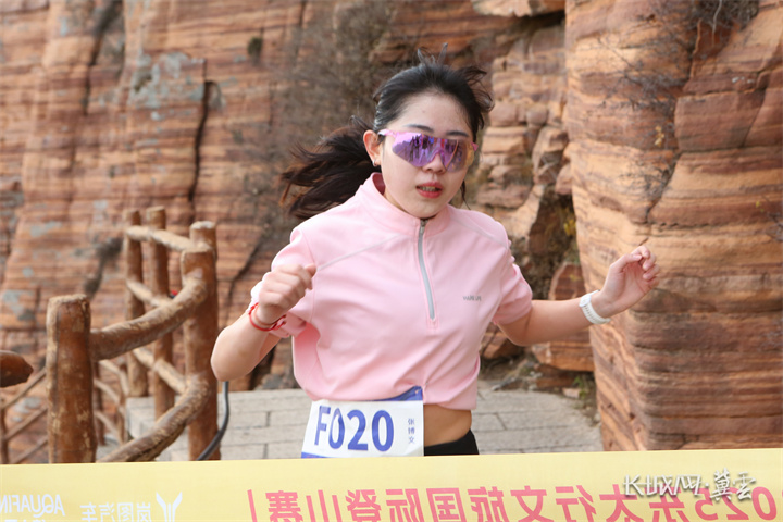 d6de14ba804086adc2d4deaa245e4f95