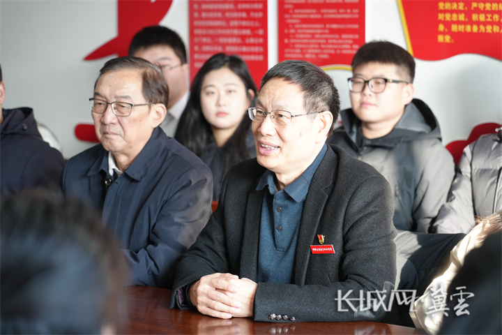 微信图片_2025-12-25_152317_371