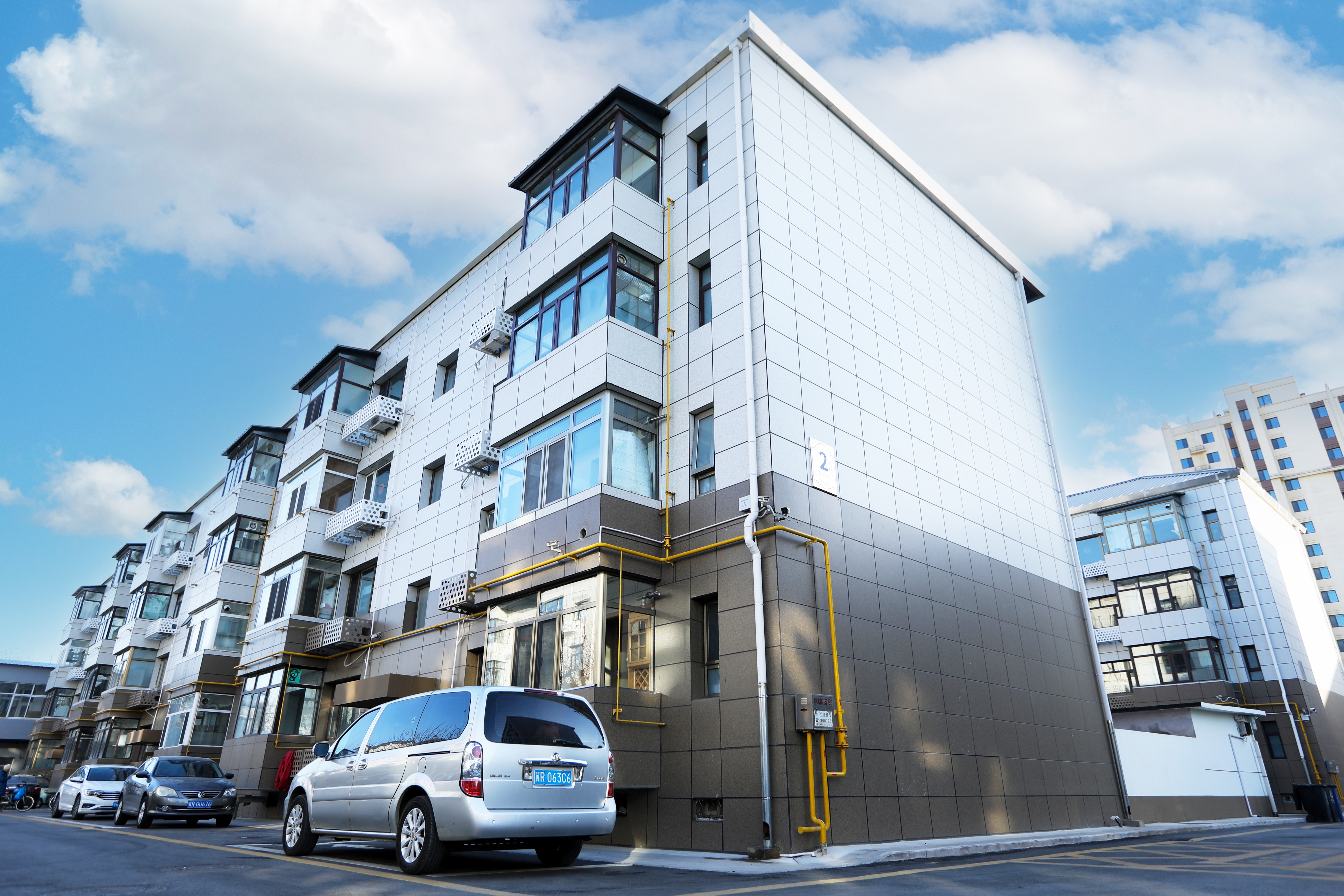 大厂：老旧小区换新颜 居民心里比蜜甜