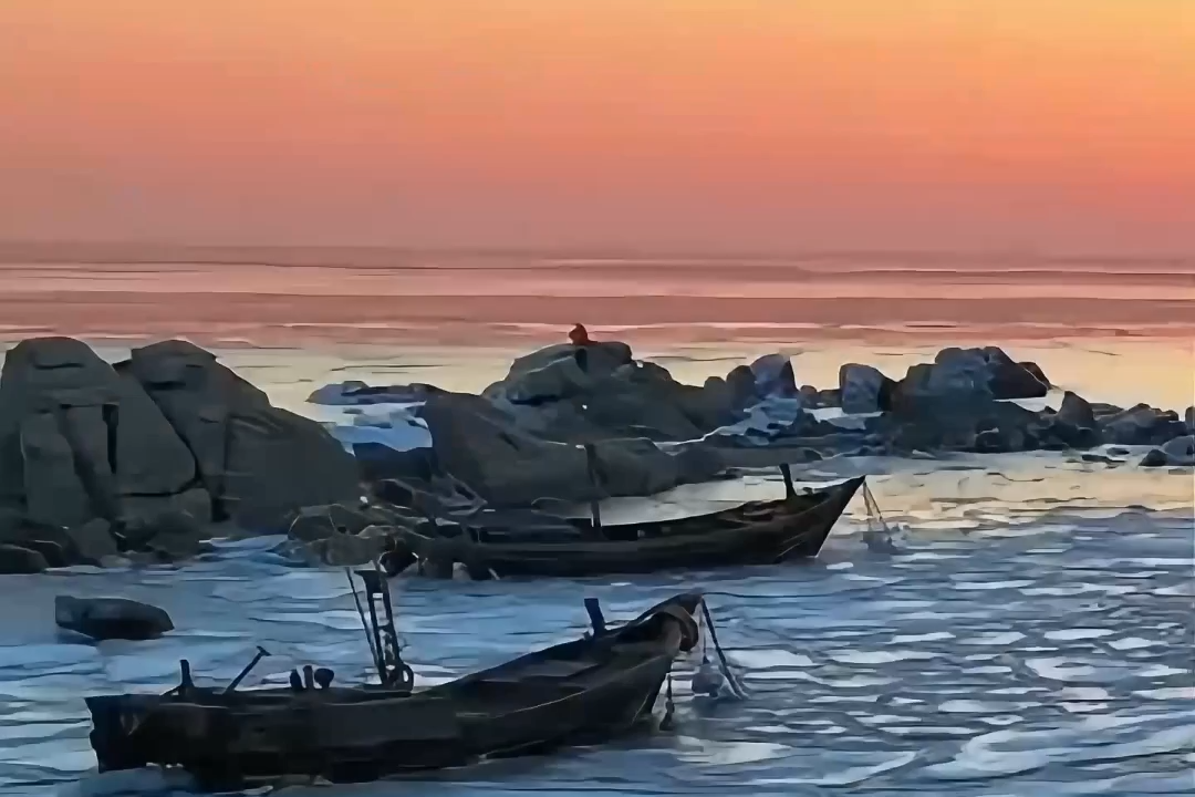 一见钟“秦”丨海冰上的晨光序曲