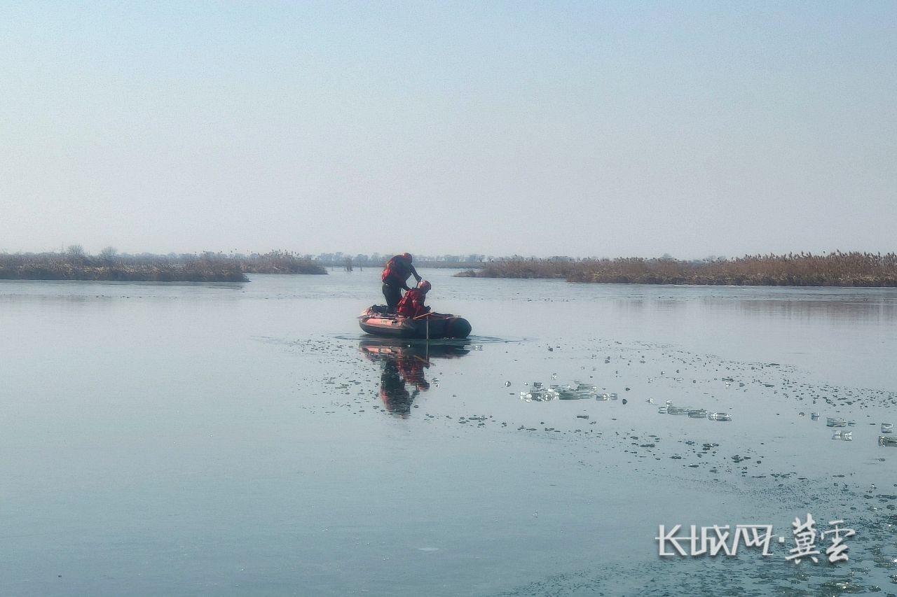 7924b6bd1b054def720a487c9b5e771b