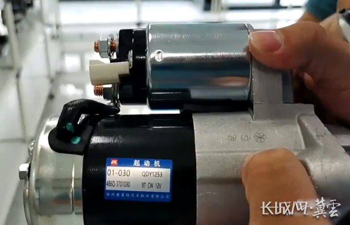 再制造的起动机上有国家规定的再制造标识,以区别于新品,便于消费者选择。