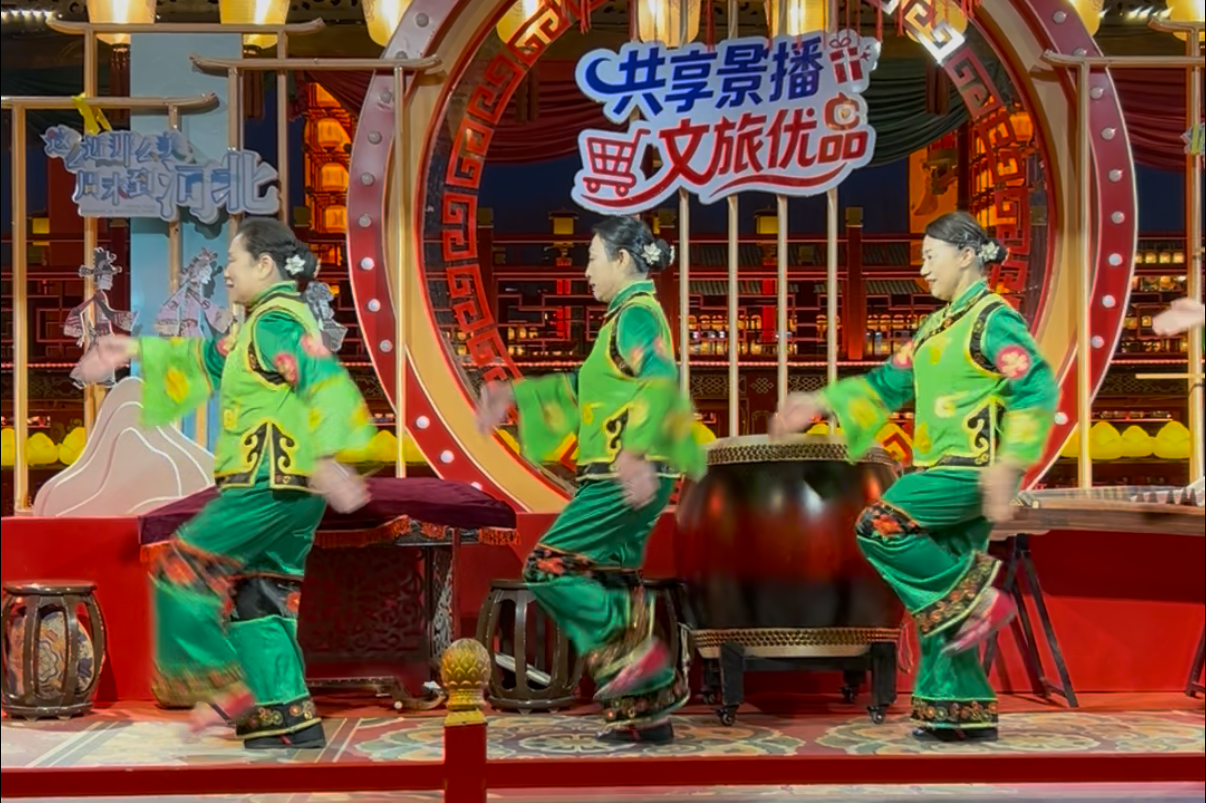 唐山俏夕阳舞蹈队亮相 这才是过年该有的气氛