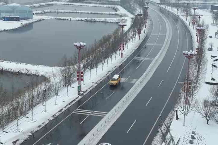 “人工+视频”护航电网安全 国网衡水供电公司多举措应对雨雪考验