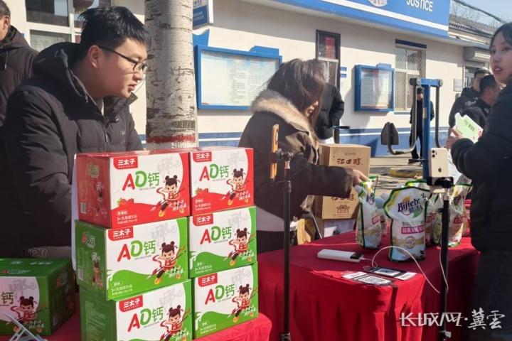 邯郸邱县：“一品一播”热潮涌动 电商赋能乡村振兴