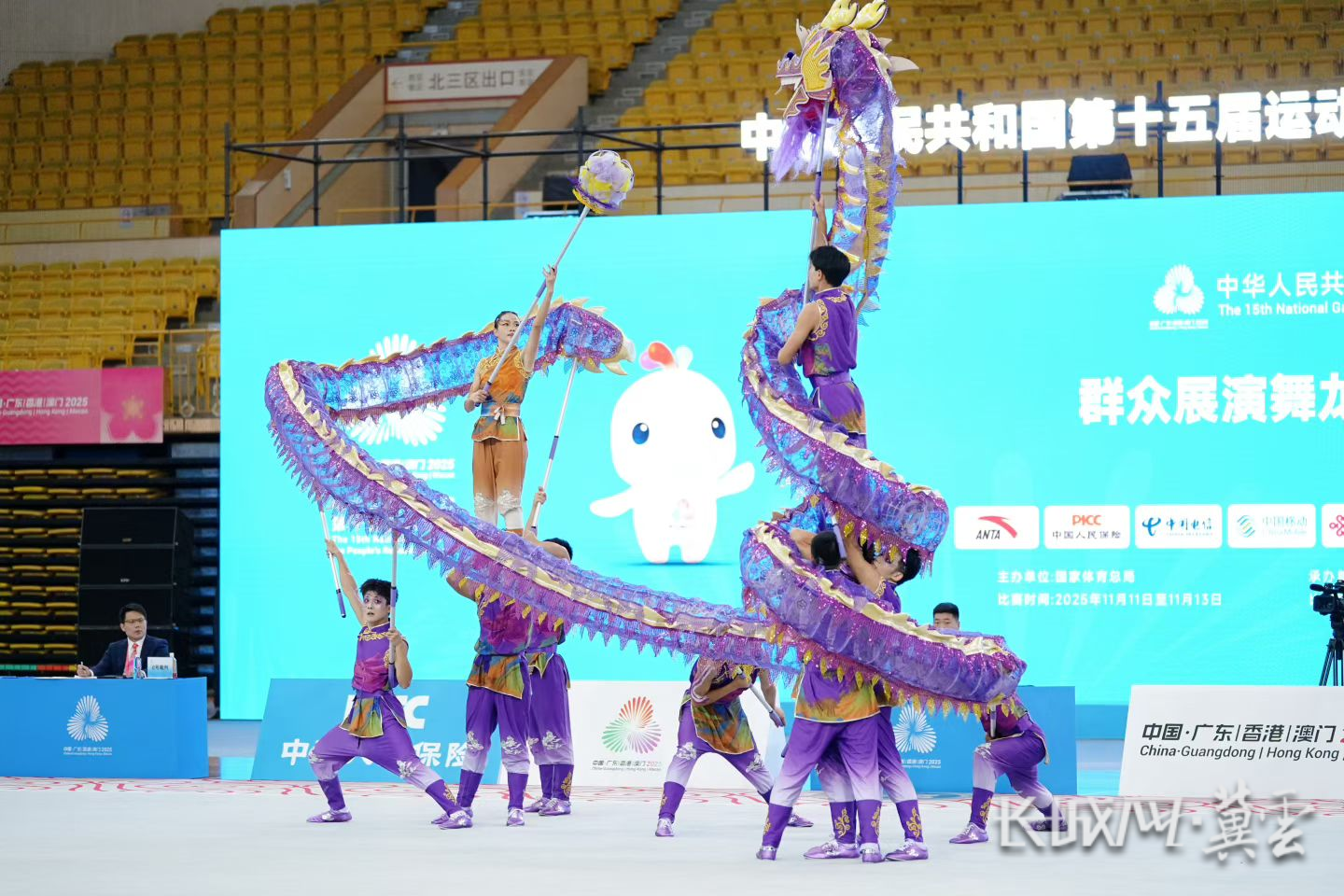 c5570b59e87514a0cc674afddf9489ab