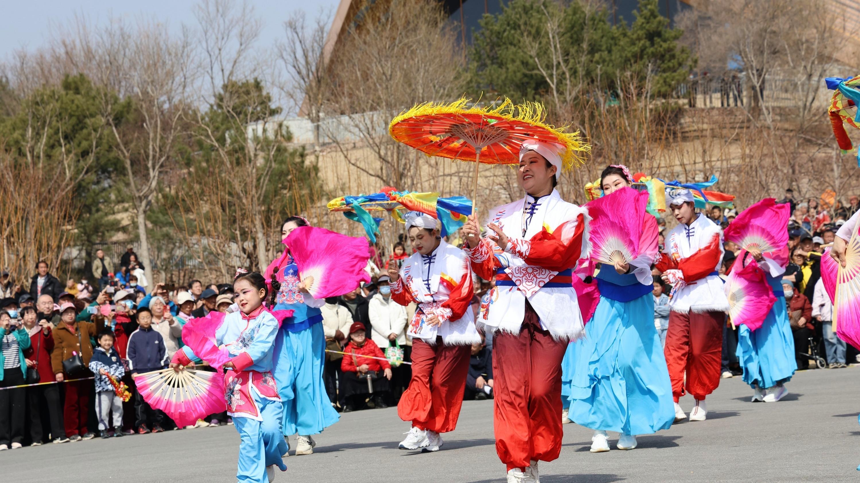 张家口赤城秧歌亮相北京世园公园