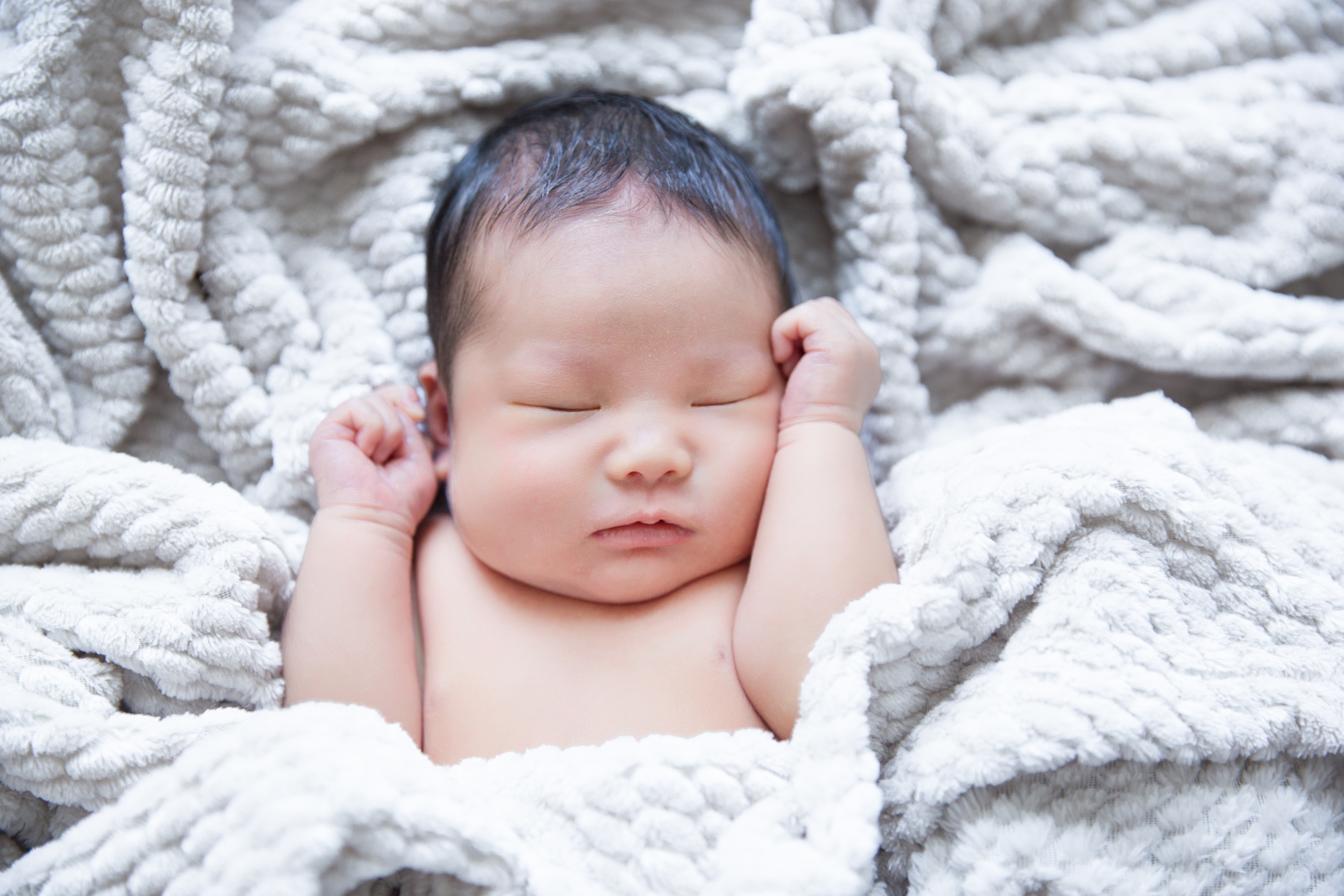 婴儿的这些行为，可能是孤独症早期信号