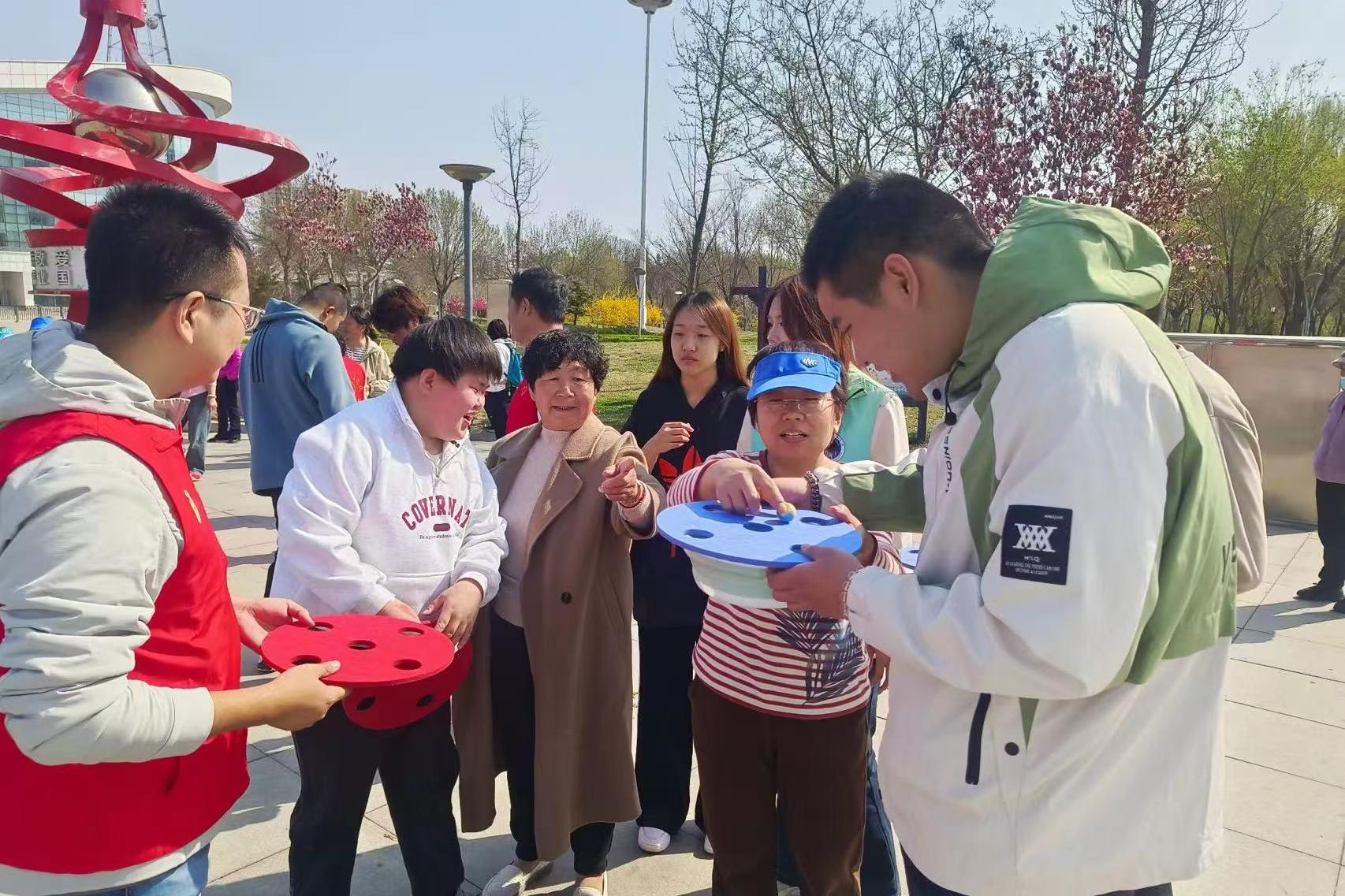 衡水市举办助力孤独症儿童健康成长主题宣传活动