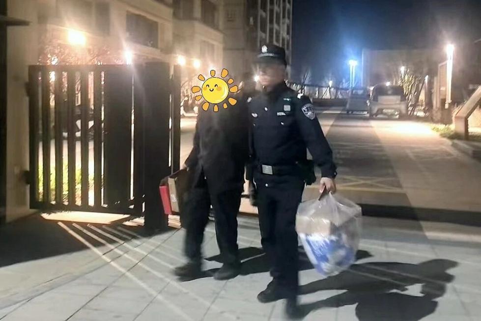 警民双向奔赴！这三面锦旗，每一面都有温度