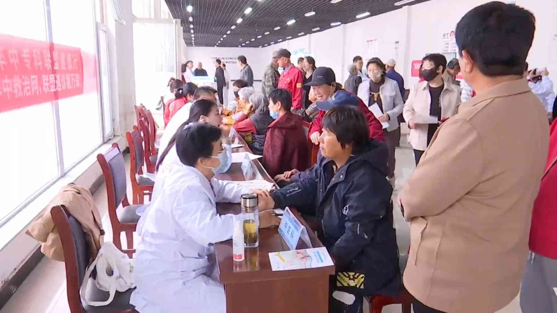 深州：健康义诊进乡村 服务群众暖人心