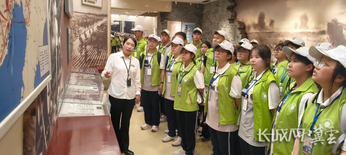 参观西柏坡纪念馆(1) 参观西柏坡纪念馆(1)
