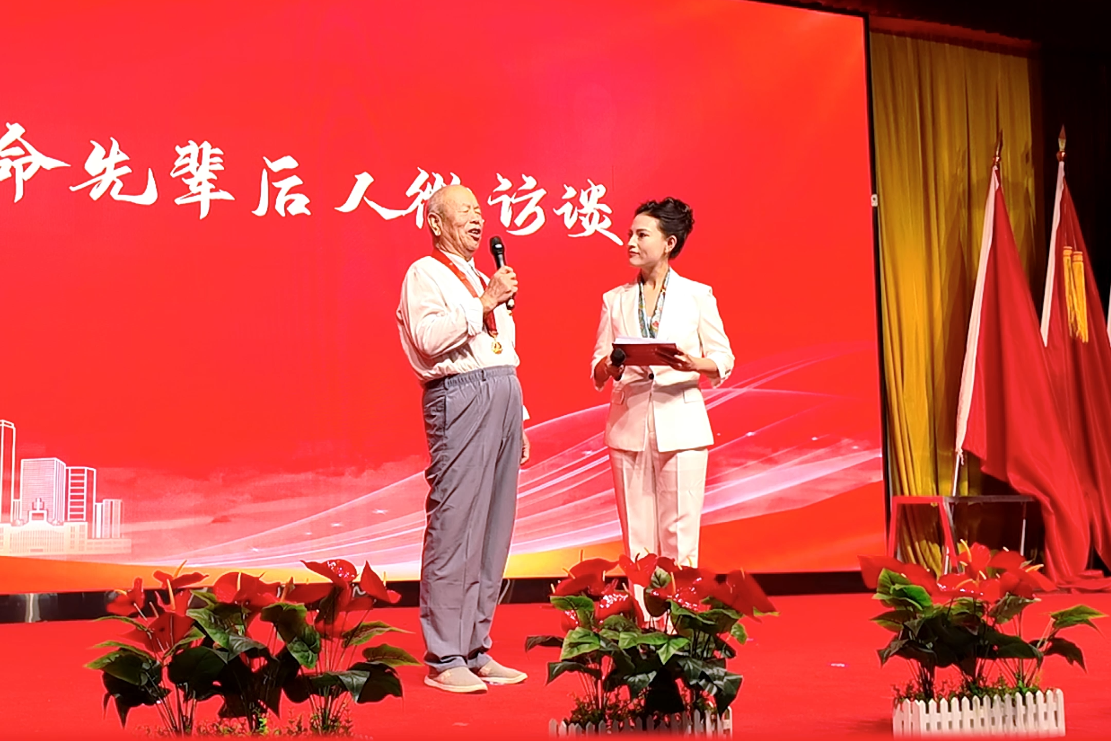 微视频｜先辈的故事后人来讲 听弓仲韬同族晚辈追忆台城星火