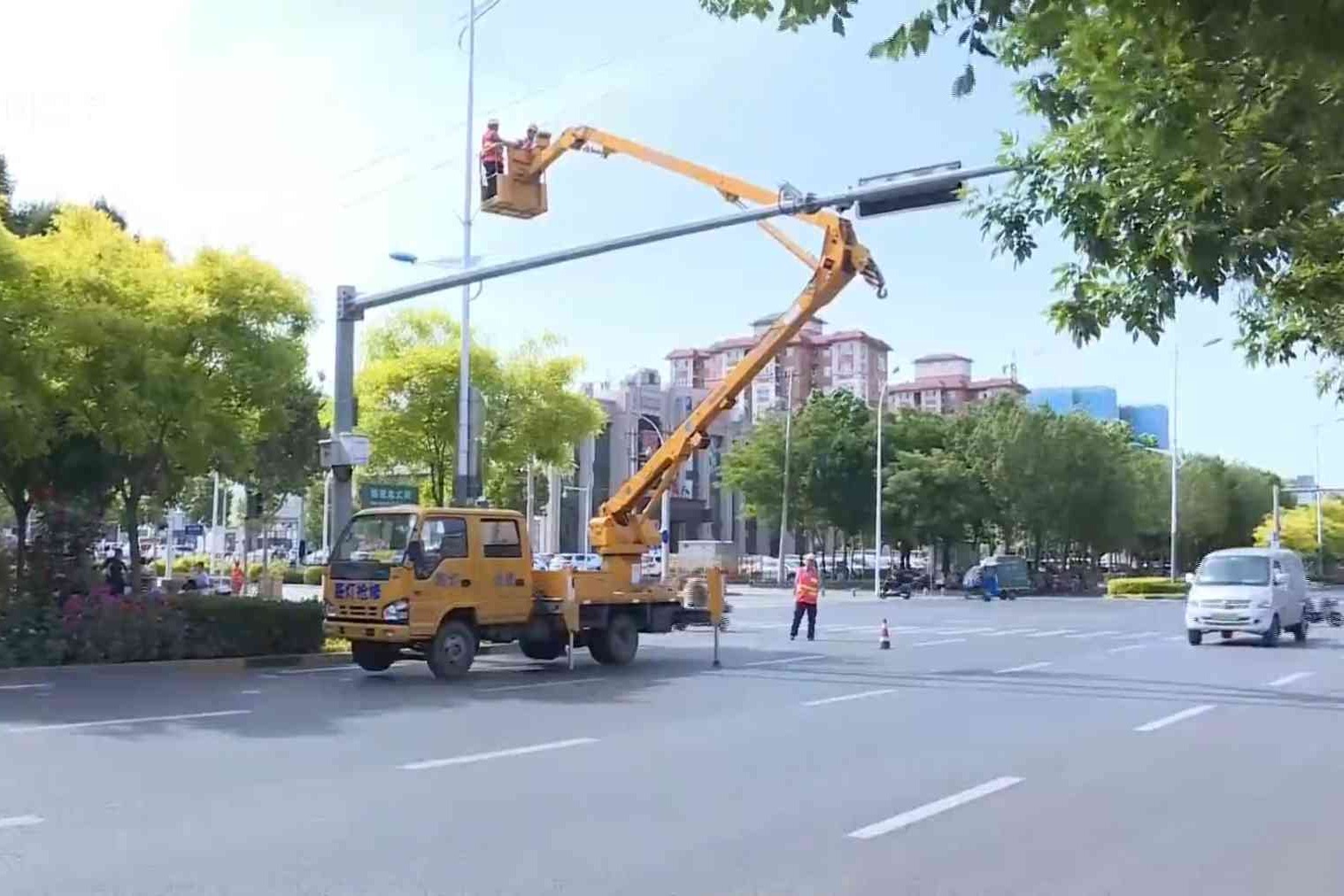 加强照明设施管护 保障市民安全出行
