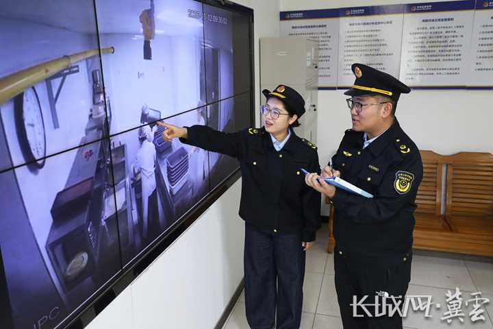 唐山市丰润区：“互联网+明厨亮灶”守护舌尖安全